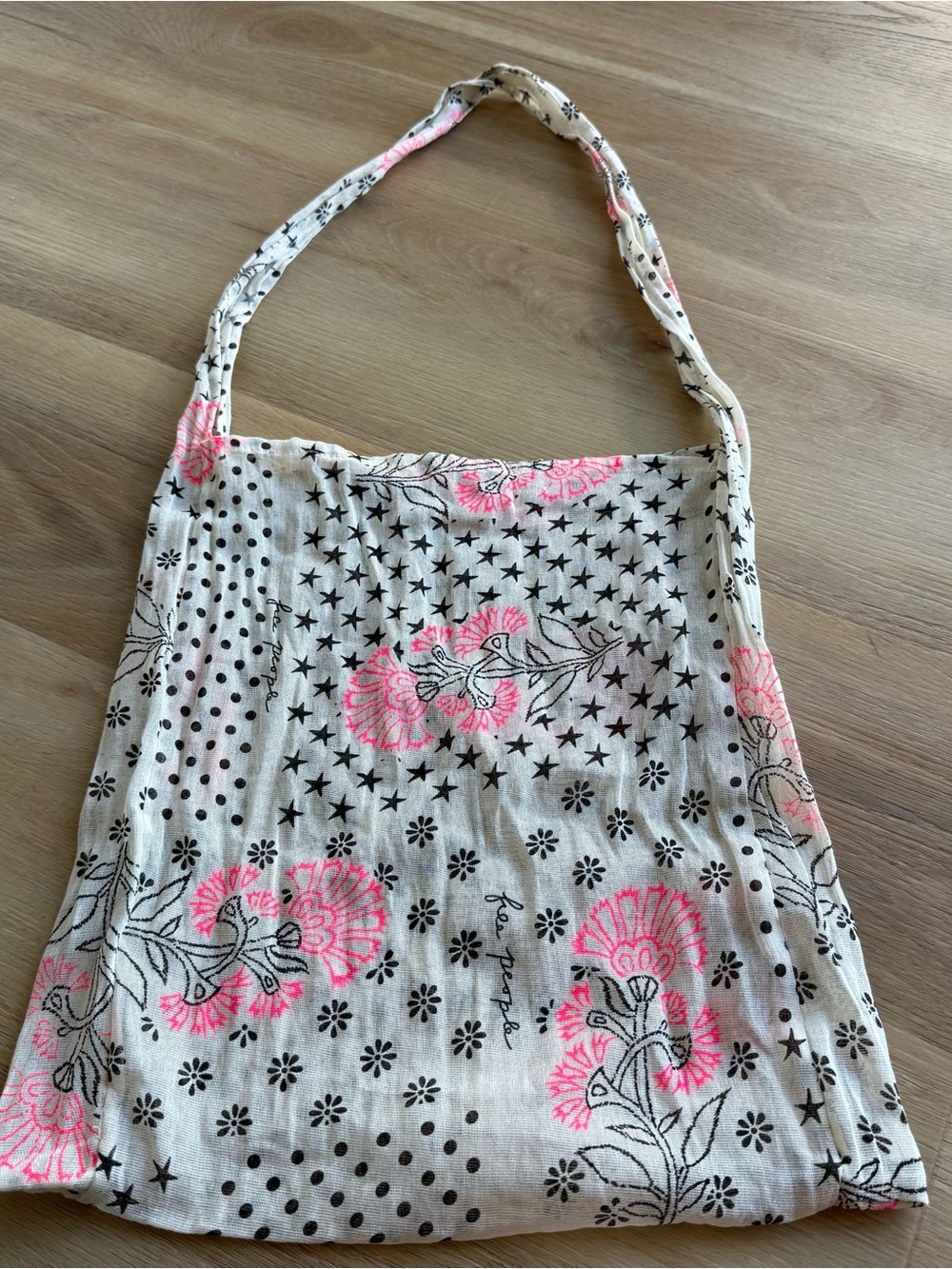 Free people shopping Bag Floral Print White and Pink logo canvas lightweight